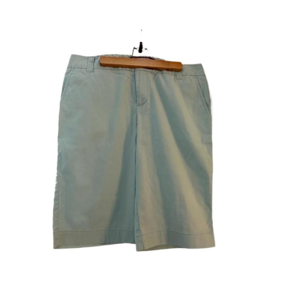 Size 6  Vineyard Vines Woman’s Capris Light Blue By Shep And Ian